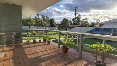 ENGEDI - Accommodation Ballina 0