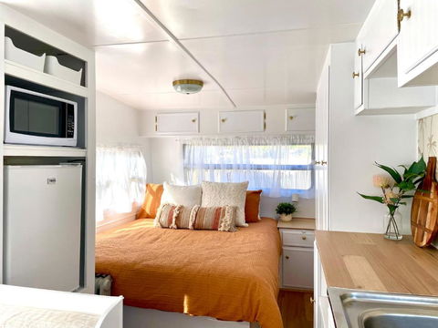 Esk Caravan Park & Rail Trail Motel - Accommodation Ballina 4