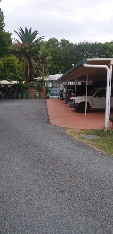 Esk Motel - Accommodation Ballina 2