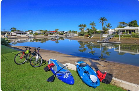 Fabulous Canal-front Unit In Mooloolaba - Accommodation Ballina 0
