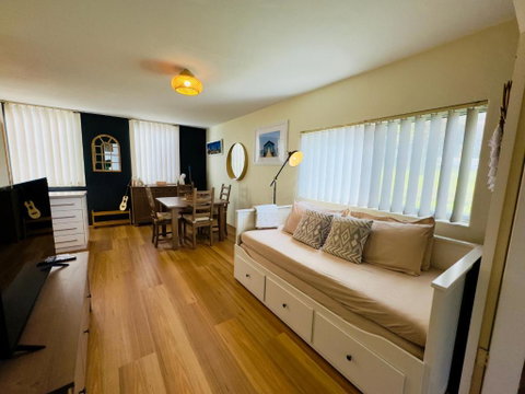 FORR64 - Cosy East Perth Retreat - Accommodation Ballina 0