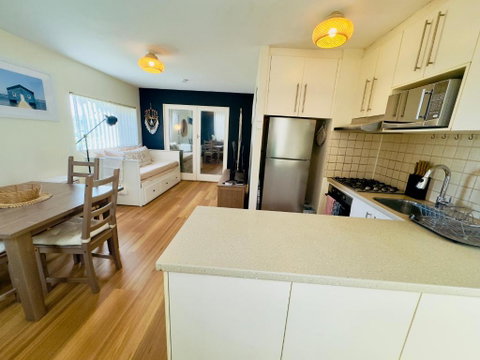 FORR64 - Cosy East Perth Retreat - Accommodation Ballina 4