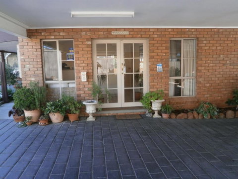 Golden Square Motor Inn - Accommodation Ballina 2