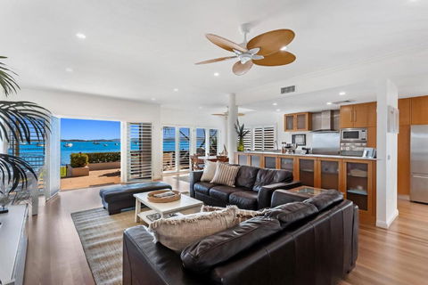 H3 Port Stephens - Accommodation Ballina 3