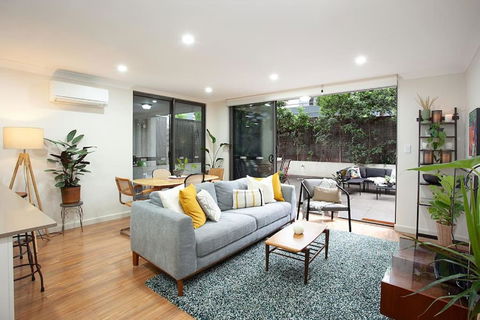 Huge 3 Bed Camperdown Garden Apt W Parking Aircon - Accommodation Ballina 0
