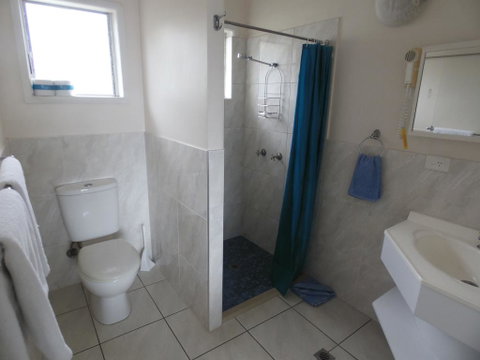 Airlie Court Units - Accommodation Ballina 2