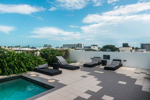Airtrip Apartments On River Street, Mackay - Accommodation Ballina 0