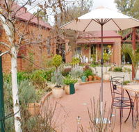Albury Cottages - Accommodation Ballina