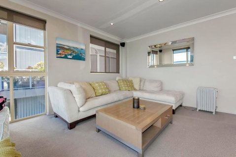 Alcheringa Unit 3 & 4, 32 Sandy Point Road - Accommodation Ballina 1