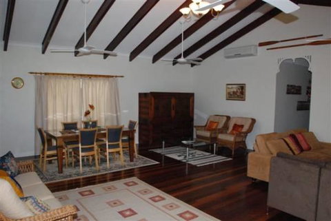 Appian Beach House - Accommodation Ballina 2