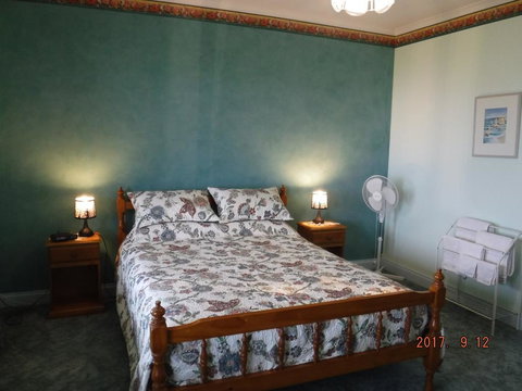 Arabella Country House - Accommodation Ballina 1