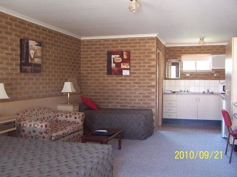 Arcadia Motor Inn - Accommodation Ballina 0
