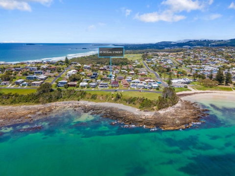 Main Beach - Accommodation Ballina 0