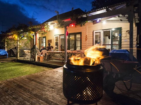 Mandurah Riverfront Holiday Rental - Accommodation Ballina 2