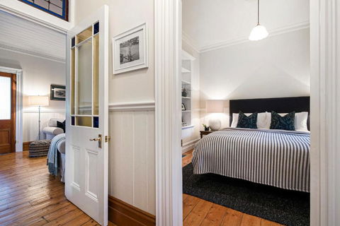 MARIGOLD COTTAGE Charming 1870s Central Daylesford Cottage - Accommodation Ballina 1