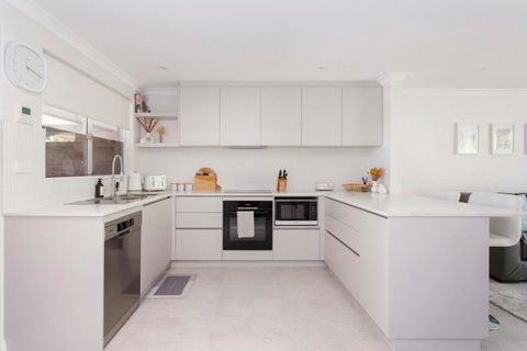 Maylands Riverside City Retreat - Accommodation Ballina 2