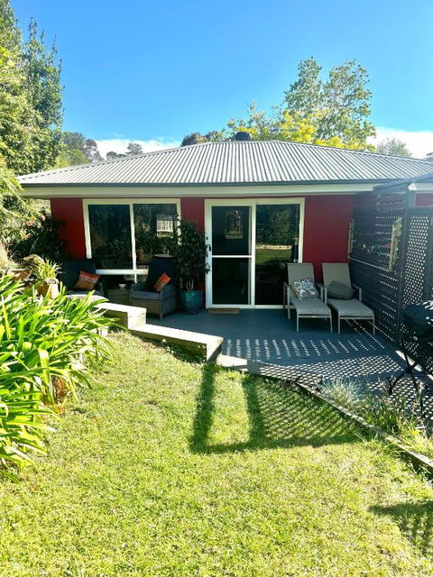 Milton Village Retreat - Secluded Comfort - Accommodation Ballina 0