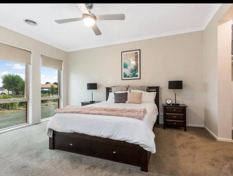 Modern Family Home With Pool - Accommodation Ballina 3