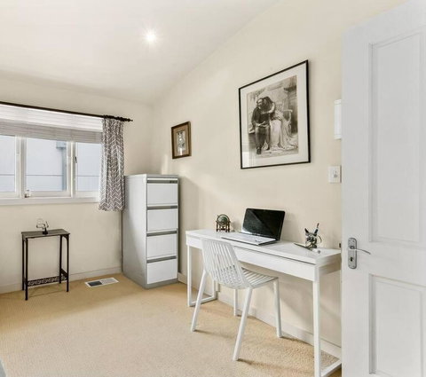 MUS14 - 2 Bedroom Apartment - Muston Street, Mosman - Accommodation Ballina 3