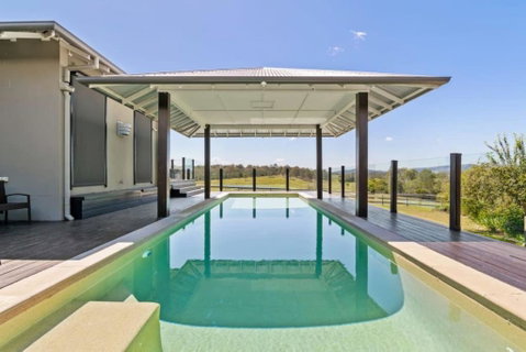 Mountain Majesty With Poolside Relaxing Getaway - Accommodation Ballina 1
