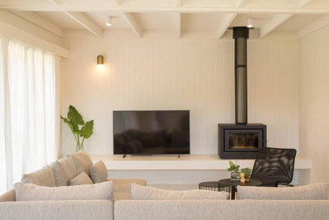 MY MALUA An Architects Own Beach House - Accommodation Ballina 0