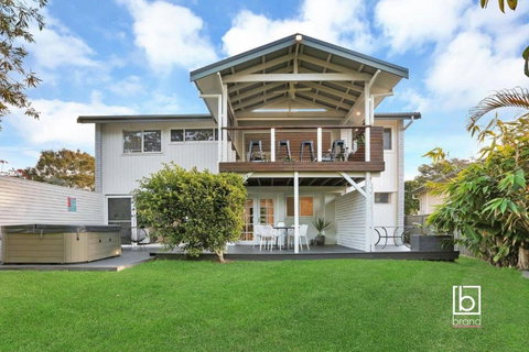 Natuna Lakeside Retreat - Accommodation Ballina 0