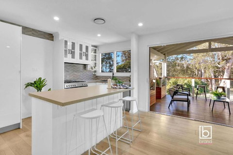 Natuna Lakeside Retreat - Accommodation Ballina 1