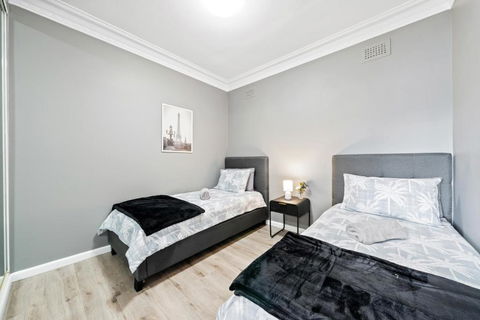New 2 Bedroom House 500m To Mall With Free Parking - Accommodation Ballina 3