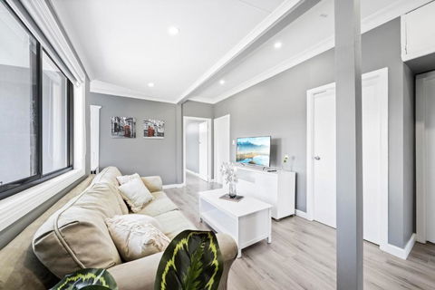 New 2 Bedroom House 500m To Mall With Free Parking - Accommodation Ballina 1