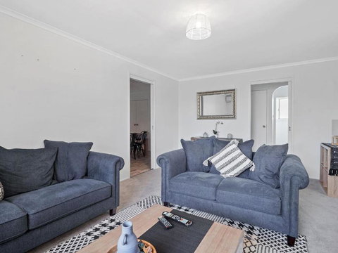 Oakland Holiday Home - Accommodation Ballina 0