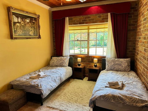 Oasis Of Hope - Main House - Accommodation Ballina 0