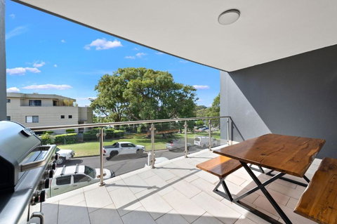 Oasis Unit 3 5 Laman Street - Accommodation Ballina 0
