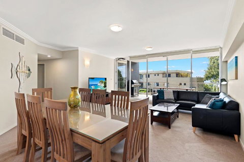 Oasis Unit 3 5 Laman Street - Accommodation Ballina 2