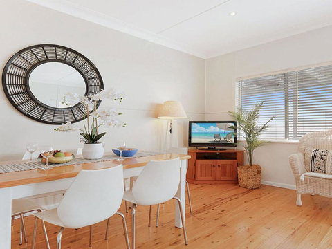 Ocean Blue Apartment One - Accommodation Ballina 1