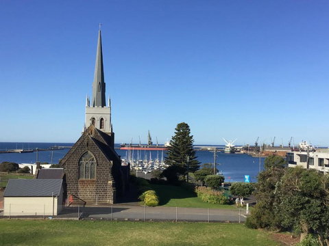 Ocean Breeze Apartment Portland - Accommodation Ballina 0