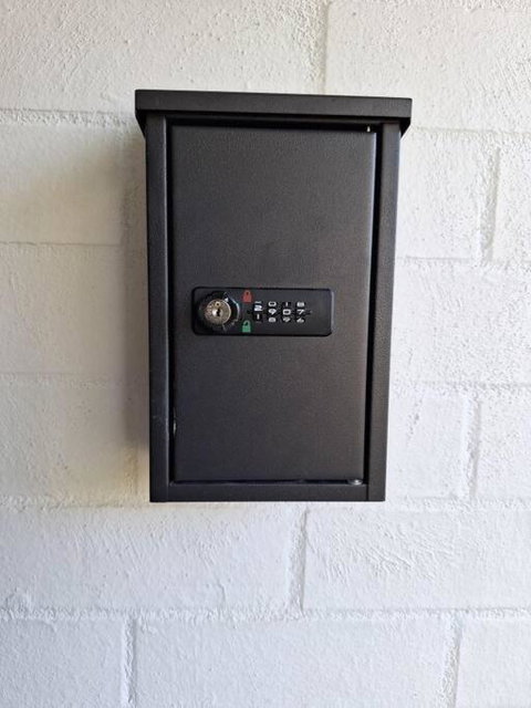 Ocean Shores 4 Bedroom House - Accommodation Ballina 3