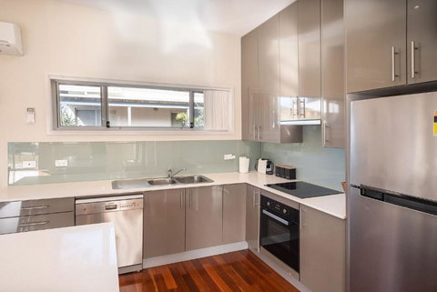 Ocean Stays - Mollymook - Accommodation Ballina 3