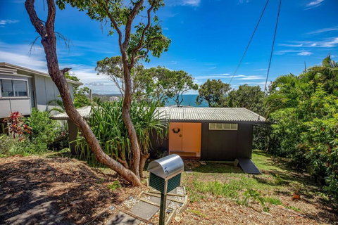 Ocean Views In Vibrant Coolum - Accommodation Ballina 1