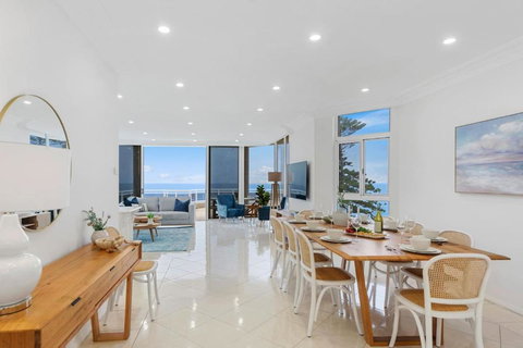 Ocean Vista Escape - A Lofty Beachfront Penthouse - Accommodation Ballina 2