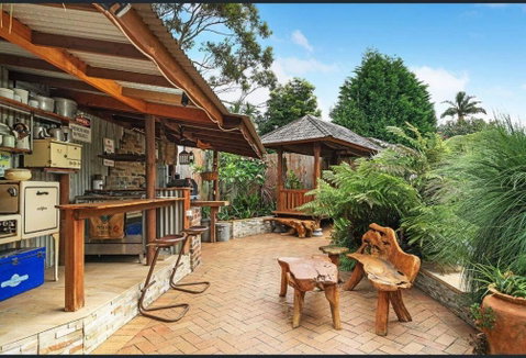 ONE OF A KIND Vacation Rental- Berkeley Vale - Accommodation Ballina 2