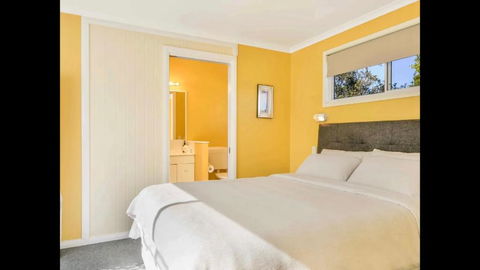 Orange Blossom- Comboyne Mountain Cottages - Accommodation Ballina 3