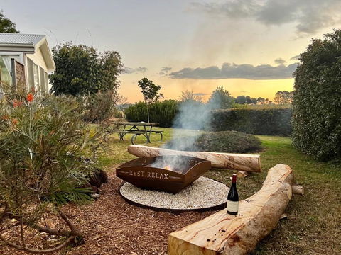 Orange Blossom- Comboyne Mountain Cottages - Accommodation Ballina 0