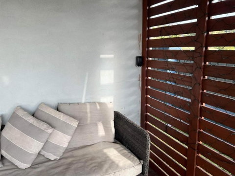 One Bedroom CBD Unit, Walk To Beaches & Cafes - Accommodation Ballina 3