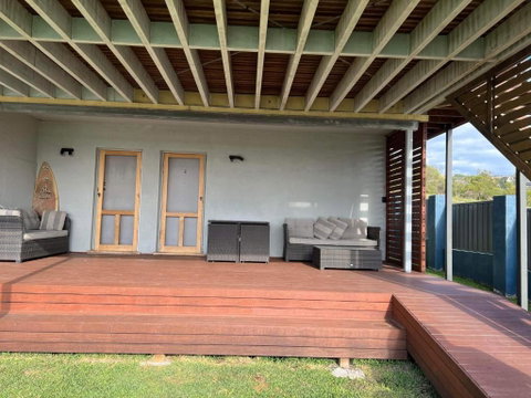 One Bedroom CBD Unit, Walk To Beaches & Cafes - Accommodation Ballina 2