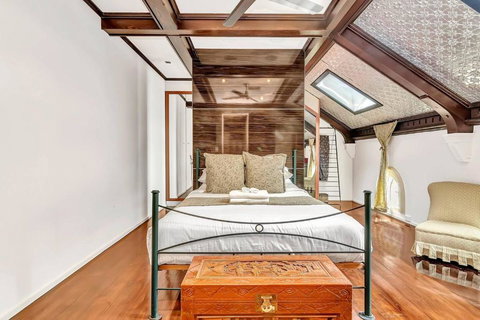 Parish Court - A Unique Contemporary Conversion - Accommodation Ballina 3