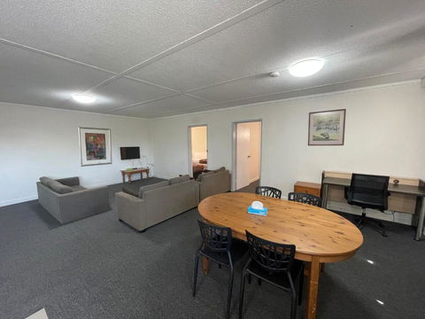 Parkside Inn Motel - Accommodation Ballina 3
