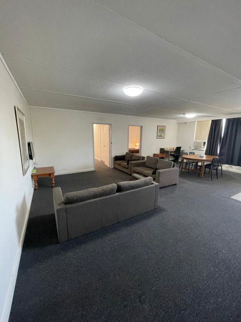 Parkside Inn Motel - Accommodation Ballina 2