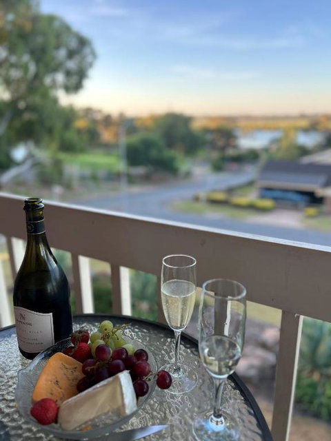 Pelican Retreat - Corporate / Tradie / Family - Accommodation Ballina 3