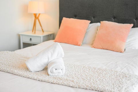 Penrith 3Br Apt Close ToTrain Station & Shopping - Accommodation Ballina 1