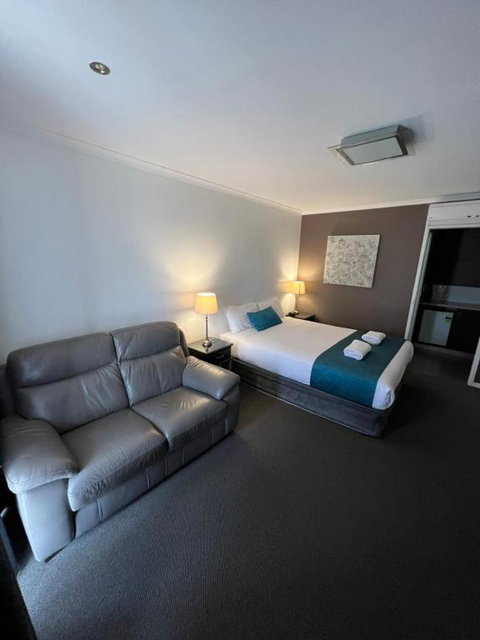 Pevensey Motor Lodge - Accommodation Ballina 3